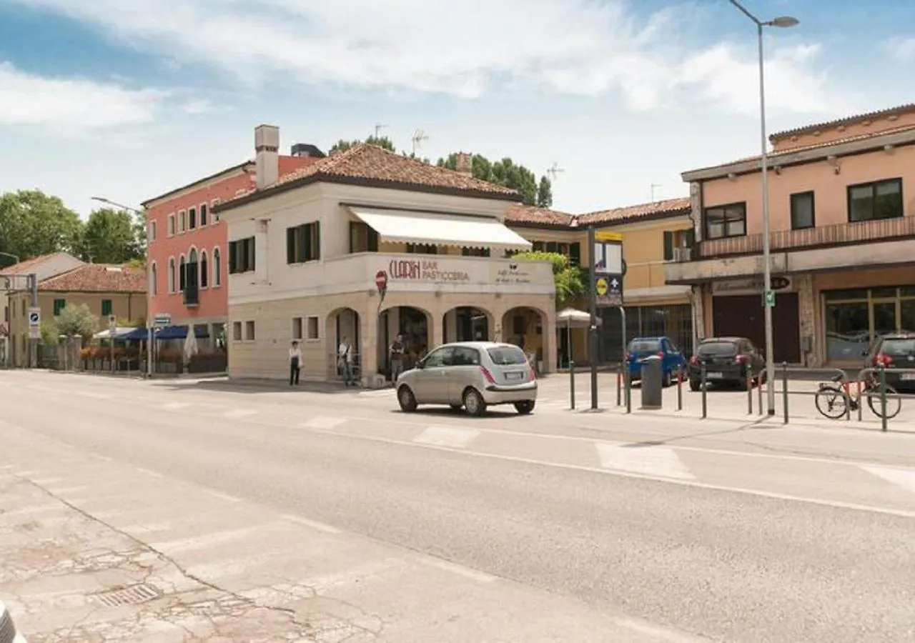 Al Piccolo Clarin Aparthotel Μέστρε